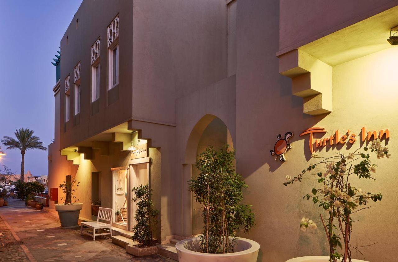 Turtle'S Inn Hotel Хургада Экстерьер фото